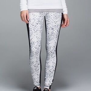 LIKE NEW LULULEMON Speed Tight II *Full-On Luxtreme!
